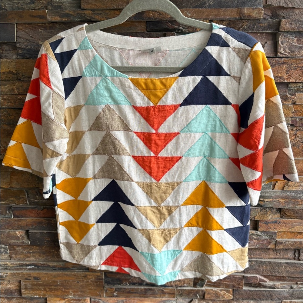 Colorful Geometric Short Sleeve Top